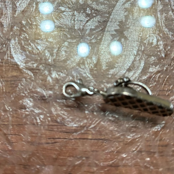 Brighton, toggle, sandal charm - Picture 3 of 4